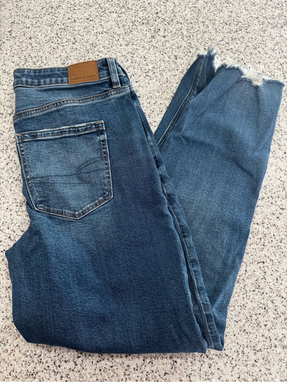 American Eagle mom jeans